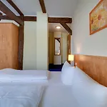 Hotel Zum Schwan 3*