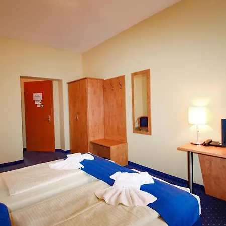 Hotel Zum Schwan 3*