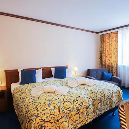 Zum Schwan Hotel 3*