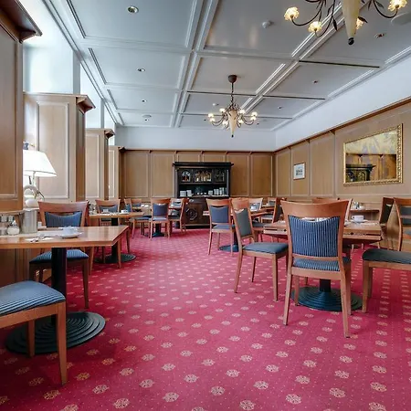 Zum Schwan Hotel 3*