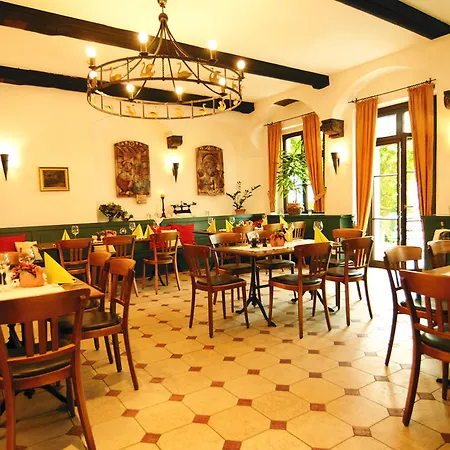 Zum Schwan 3* Oschatz